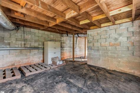 556 Lowndes Hill Road Greenville SC 29607
