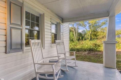 556 Lowndes Hill Road Greenville SC 29607