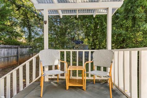 556 Lowndes Hill Road Greenville SC 29607