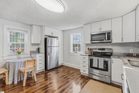 556 Lowndes Hill Road Greenville SC 29607