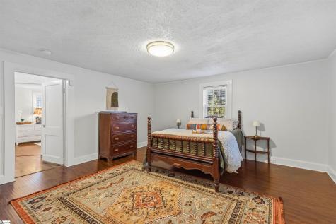556 Lowndes Hill Road Greenville SC 29607