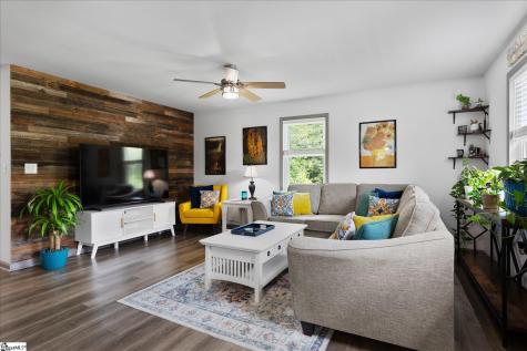 29 Lee Way Taylors SC 29687