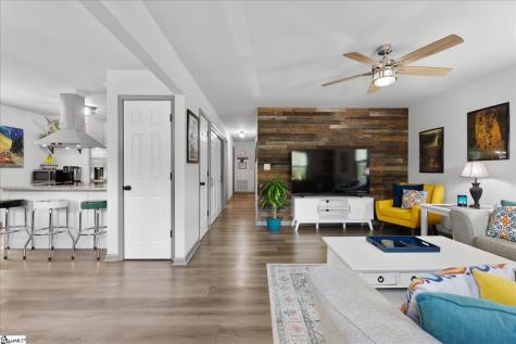 29 Lee Way Taylors SC 29687