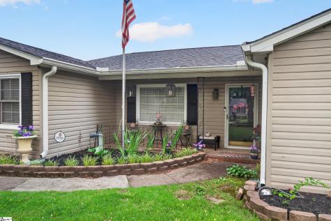 106 Baldwin Circle Mauldin SC 29662