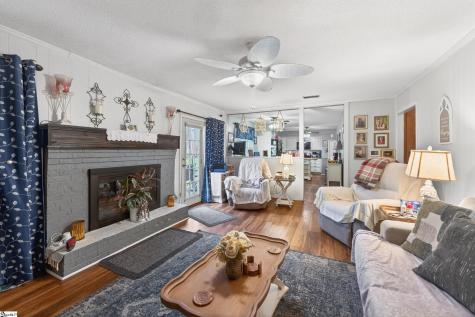 106 Baldwin Circle Mauldin SC 29662
