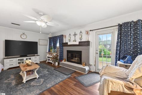 106 Baldwin Circle Mauldin SC 29662
