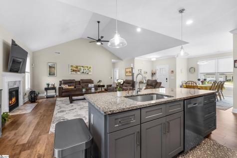 422 Mountain View Church Road Six Mile SC 29682