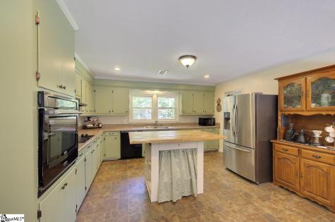 303 Mill Street Williamston SC 29697