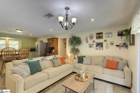 303 Mill Street Williamston SC 29697