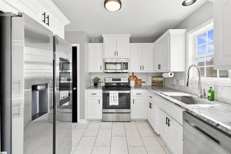 241 Cool Water Court Spartanburg SC 29316