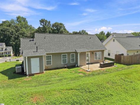 241 Cool Water Court Spartanburg SC 29316