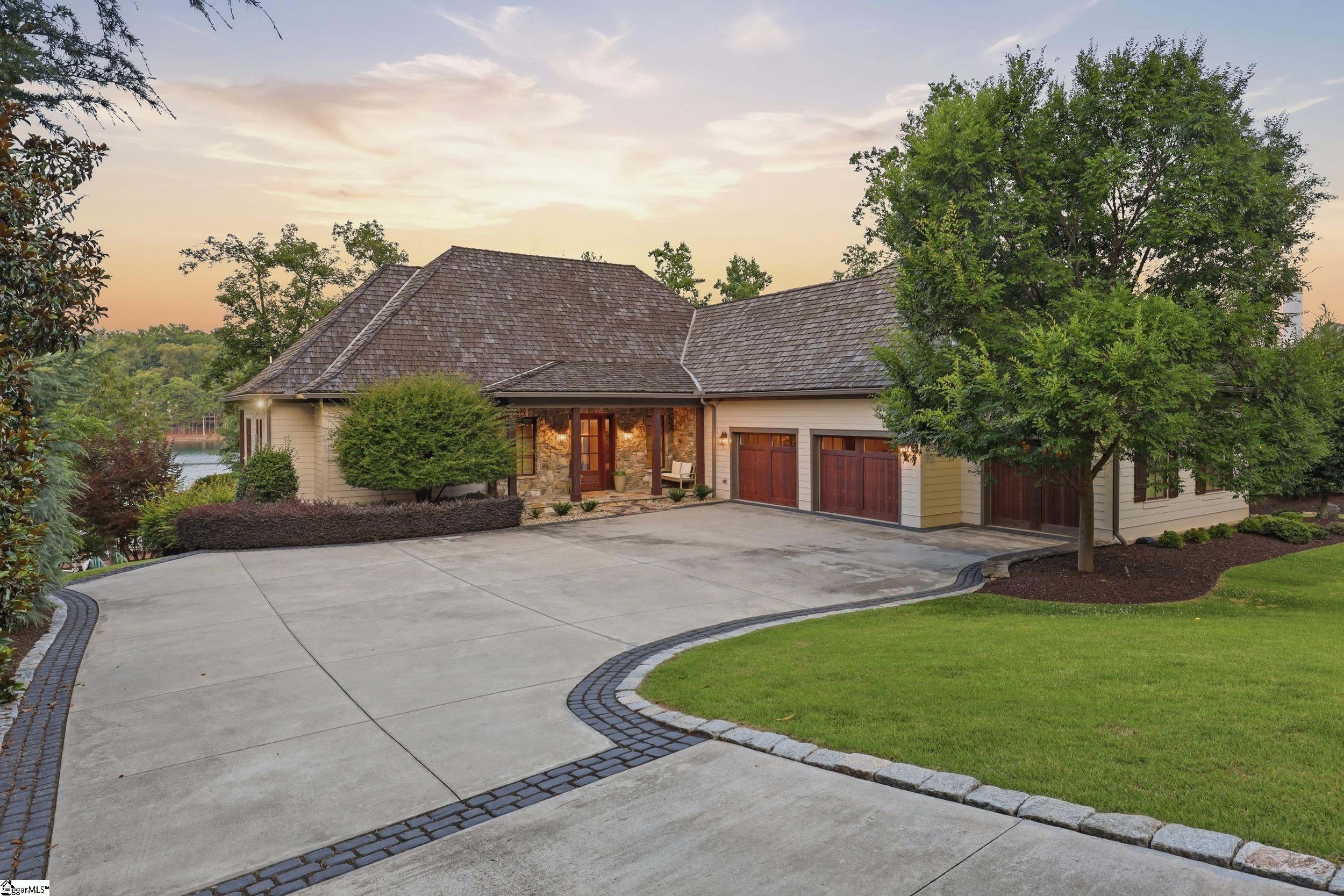 147 S Edgewater Drive Sunset SC 29685