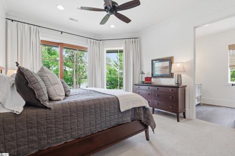 147 S Edgewater Drive Sunset SC 29685