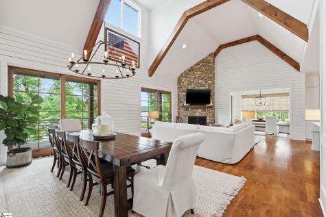 147 S Edgewater Drive Sunset SC 29685
