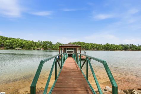 147 S Edgewater Drive Sunset SC 29685
