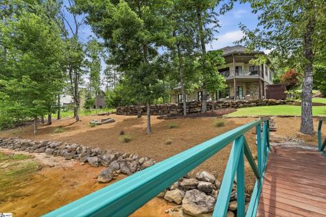 147 S Edgewater Drive Sunset SC 29685