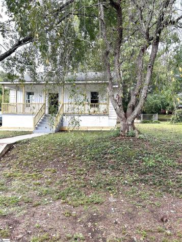 104 Hodgens Drive Travelers Rest SC 29690