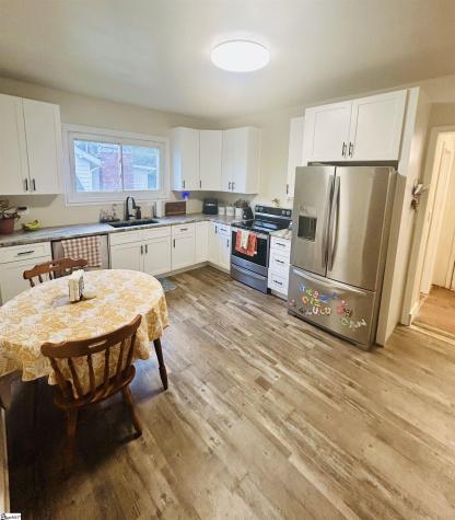 104 Hodgens Drive Travelers Rest SC 29690