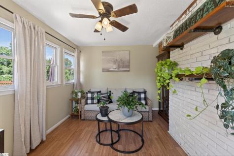 135 W Church Street Cowpens SC 29330