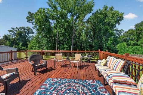 135 W Church Street Cowpens SC 29330