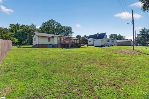 135 W Church Street Cowpens SC 29330