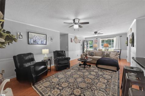 135 W Church Street Cowpens SC 29330