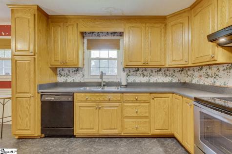 161 Academy Drive Pickens SC 29671
