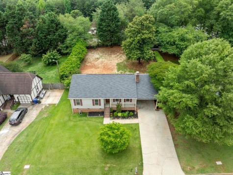 202 Barley Run Simpsonville SC 29681