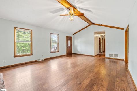 202 Barley Run Simpsonville SC 29681