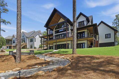 640 Crooked Trace Lane Seneca SC 29672