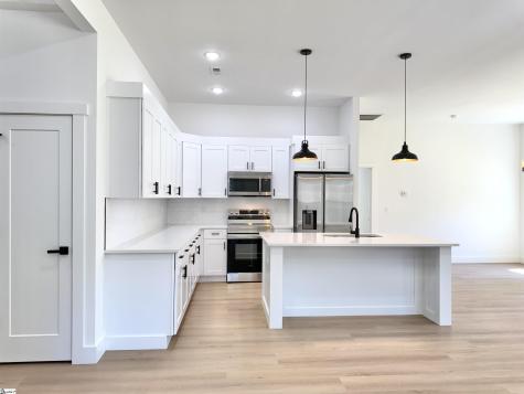 179 Cedar Avenue Wellford SC 29385