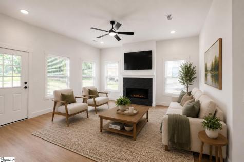 179 Cedar Avenue Wellford SC 29385