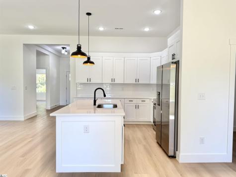 179 Cedar Avenue Wellford SC 29385