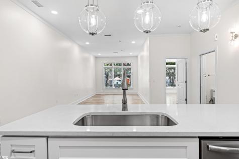 98 E Mcbee Avenue Greenville SC 29601