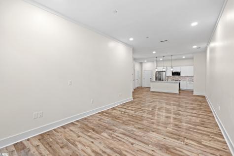 98 E Mcbee Avenue Greenville SC 29601