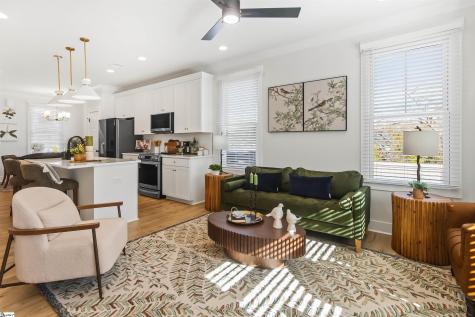 9 Hawthorne Lane Greenville SC 29605