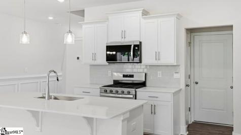 614 Jules Lane Moore SC 29369