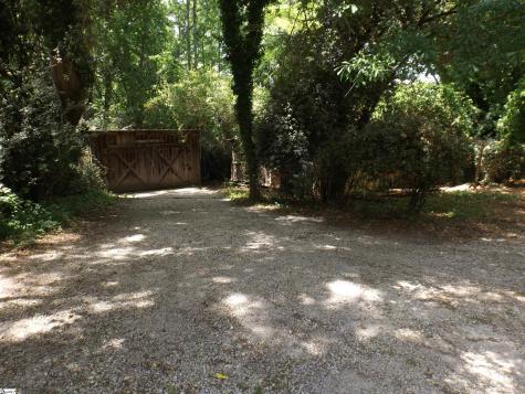 5018 Dacusville Highway Pickens SC 29661