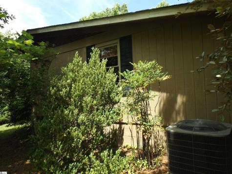 5018 Dacusville Highway Pickens SC 29661