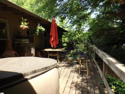 5018 Dacusville Highway Pickens SC 29661