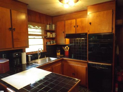 5018 Dacusville Highway Pickens SC 29661