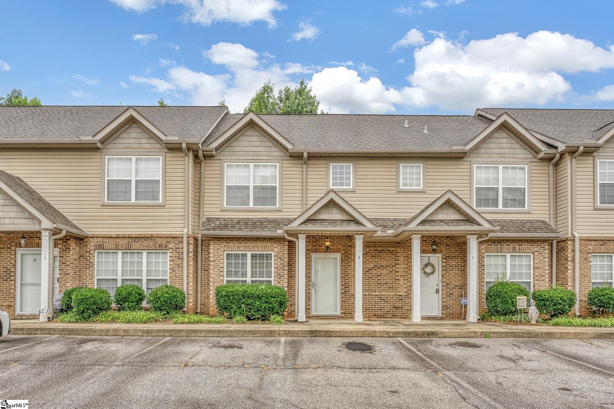 8 Amity Lane Greenville SC 29609