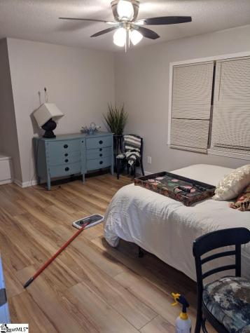7 4th Street Greenville SC 29611