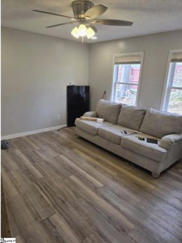 7 4th Street Greenville SC 29611