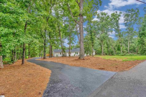 111 Rolling Green Circle Greenville SC 29615
