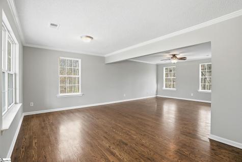 198 Spring Street Duncan SC 29334