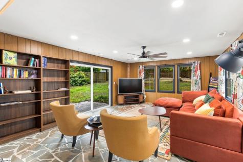207 Melbourne Lane Greenville SC 29615