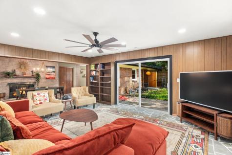 207 Melbourne Lane Greenville SC 29615