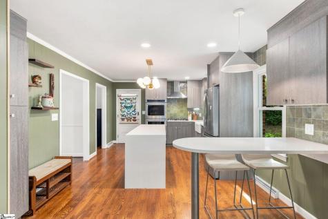 207 Melbourne Lane Greenville SC 29615