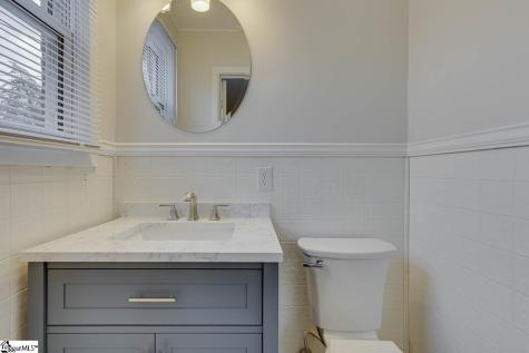 15 Strawberry Drive Greenville SC 29617